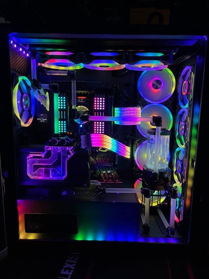 RGB Case Mod for 7000X by DaKrazyKid - Reddit.com