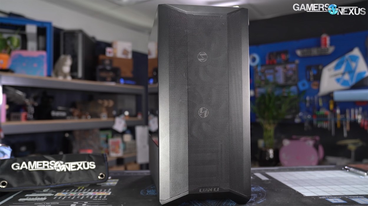 The Lian Li Lancool II Mesh Mid Tower case.