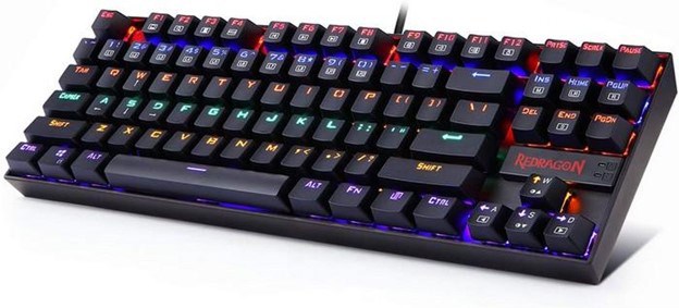 The Redragon K552 keyboard viewd at an angle.