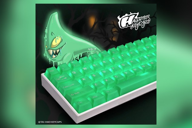 Tai-Hao's 'haunted' green keycaps.