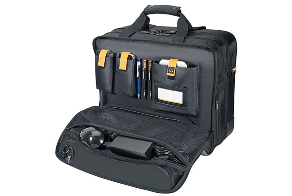 Targus XL City Gear Rolling Notebook Case for 16 inch to 17.3 inch
