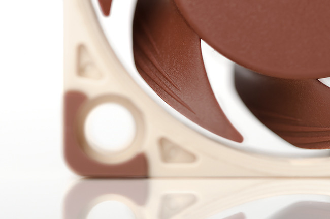 Noctua NF-A4x20 PWM 40mm Fan - Premium, Low Noise (14.9dBA), 5000 RPM, 4-Pin